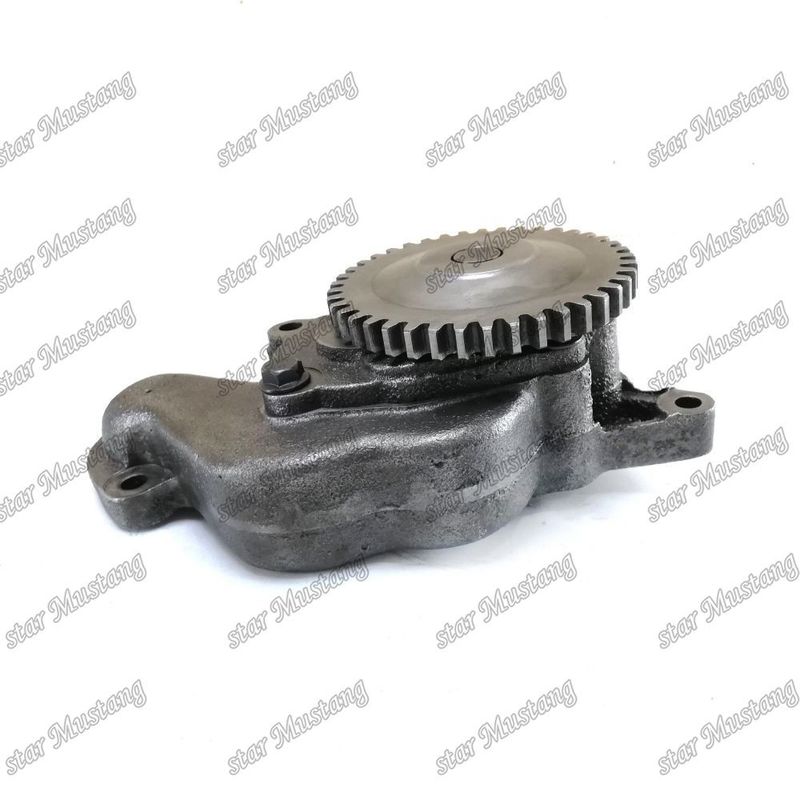 Oliepomp 6D108 PC300-6 PC300LC-6 PC350LC-6 PC300SC-6 PC340LC-6K 6221-53-1101 Voor reserveonderdelen van Kumatsu-motoren