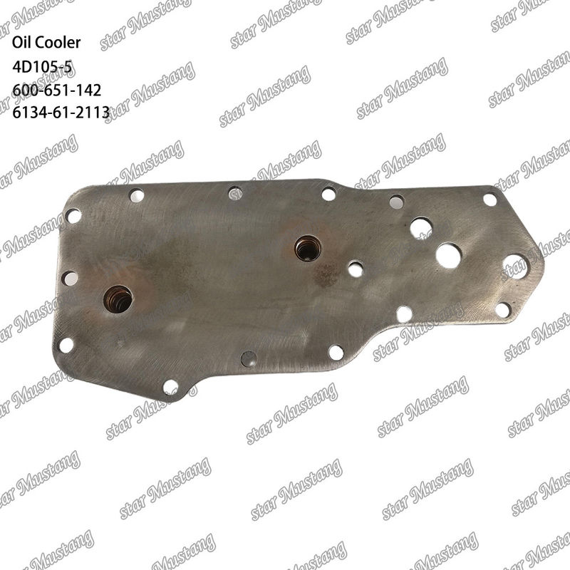 Olie koeler 4D105-5 600-651-142 6134-61-2113 Voor KUMATSU motor onderdelen