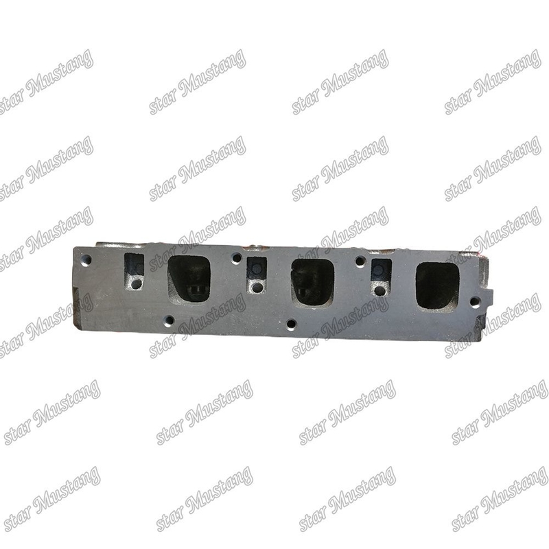 Cilinderkop D1302 D1402 17325-03044 17325-03040 17331-03040 17331-03045 Geschikt Voor KUBOTA Motoronderdelen