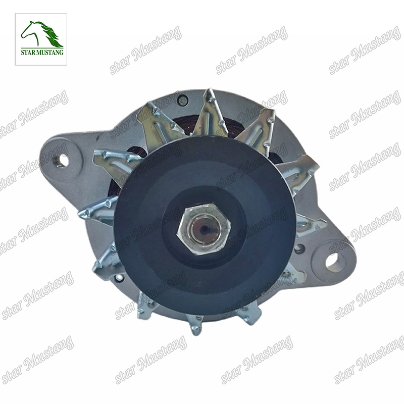 Originele dieselmotor alternator 4D95 PC60-5 24V 30A 600-821-3850